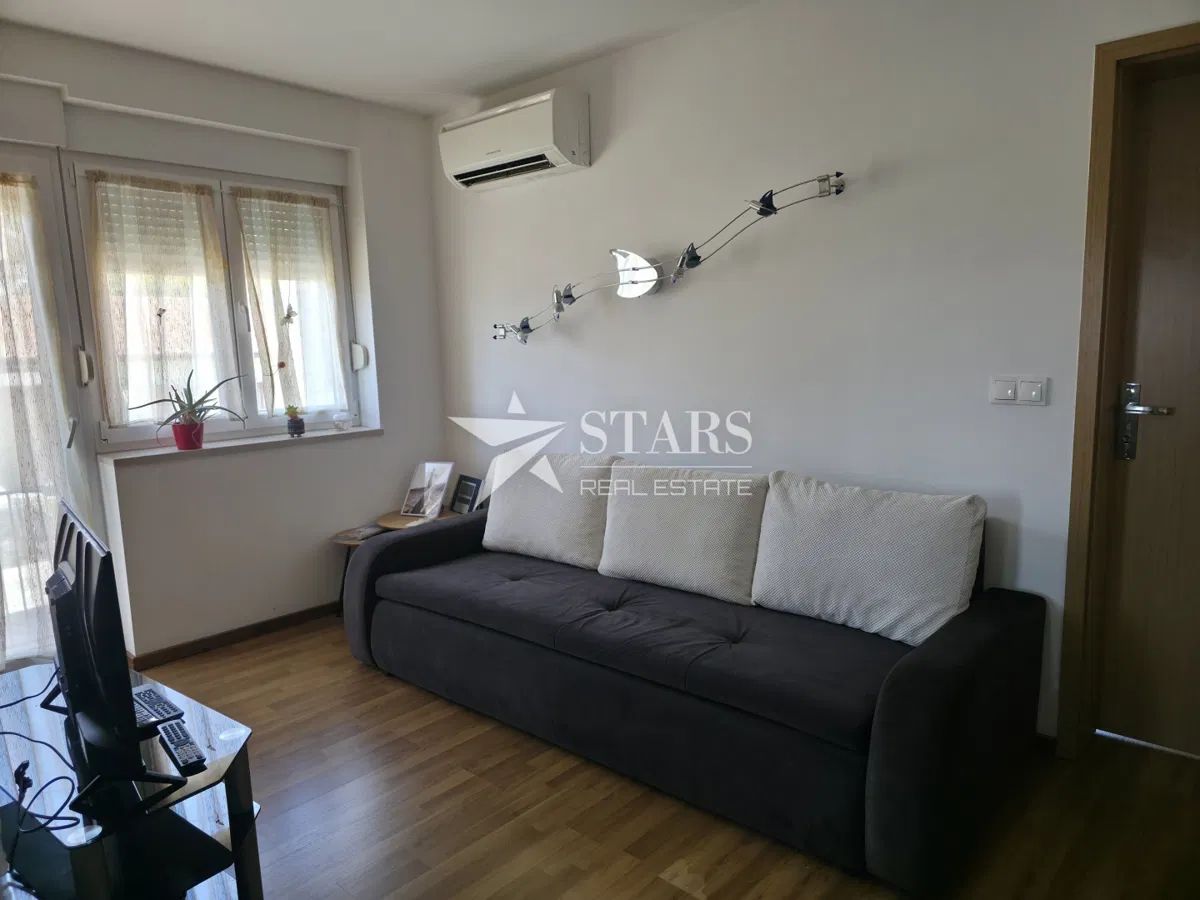 Matulji, Jušići – Jednosobni stan s apartmanom