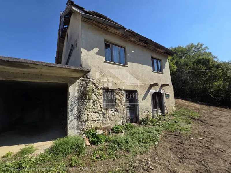 HAUS ZUR RENOVIERUNG MIT PANORAMABLICK IN DER NÄHE VON KUMROVAC