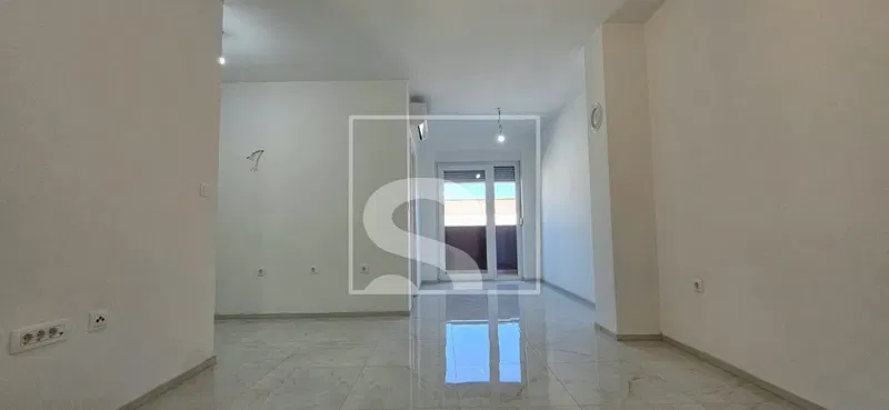 Novogradnja Pula, stan 44m2, 4.kat, lift