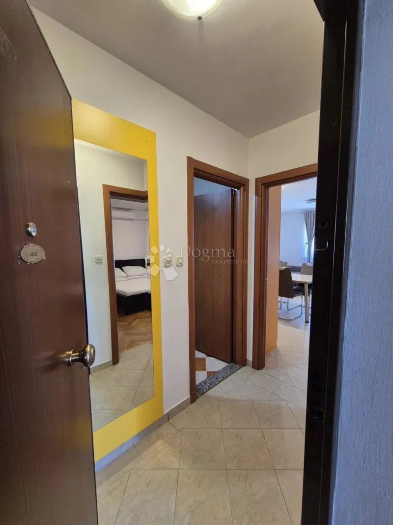 Stan: Trogir-Miševac 48,65m2