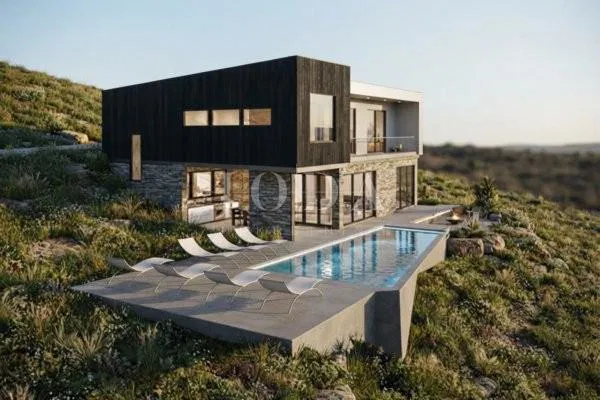 Moderna vila s bazenom