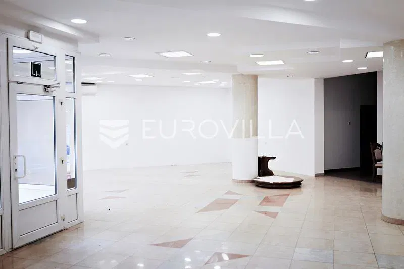 Virovitica, centar, stambeno, poslovna nekretnina s investicijskim potencijalom