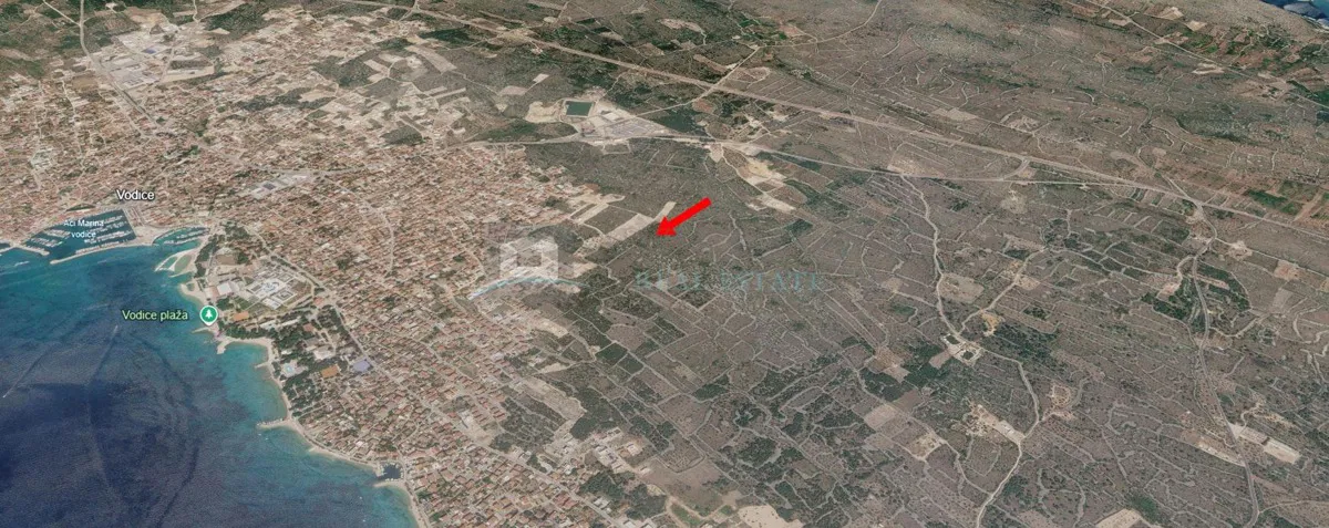 Građevinsko zemljište Vodice - 607m2