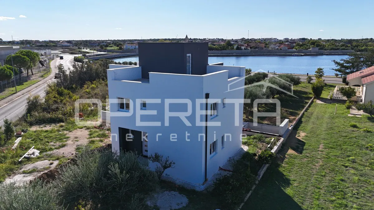 Nin – casa con piscina, 3 camere da letto e vista mare