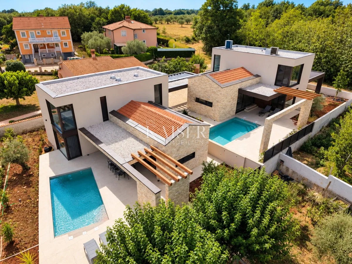Novigrad okolica- Moderna kuća 140m2 s bazenom, svega 2 km od mora