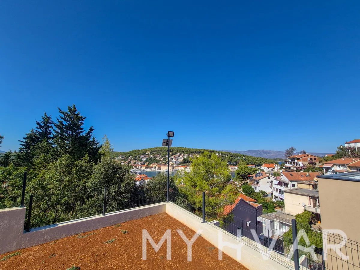 Novogradnja u Jelsi sa vrtom B1