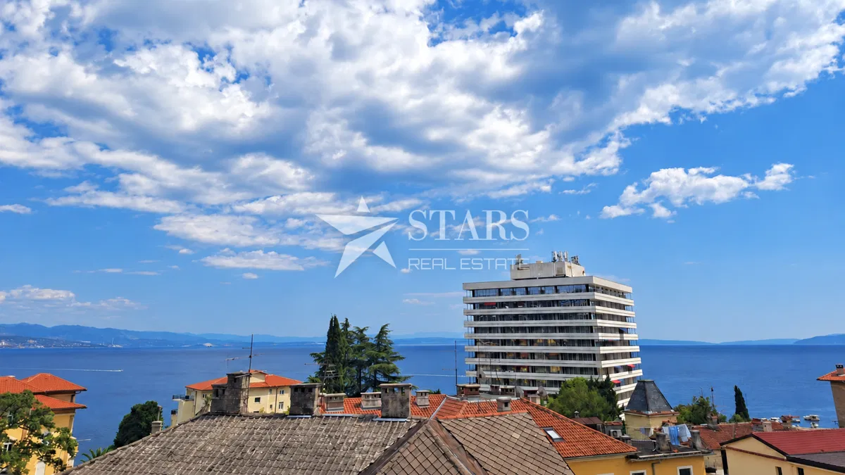 Opatija - Stan 2S+DB, 100 m od mora, parking