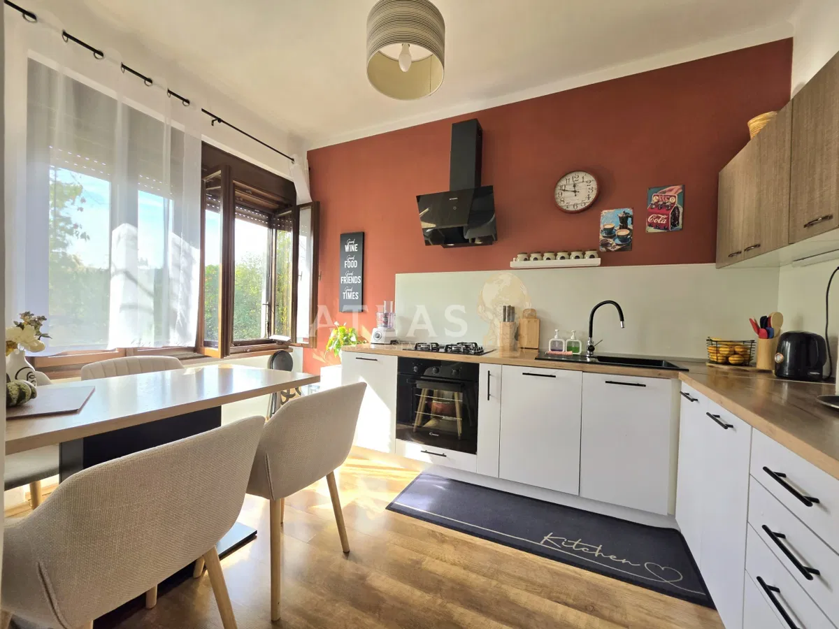FLUSS, ZAMET | GERÄUMIGE WOHNUNG MIT MEERBLICK