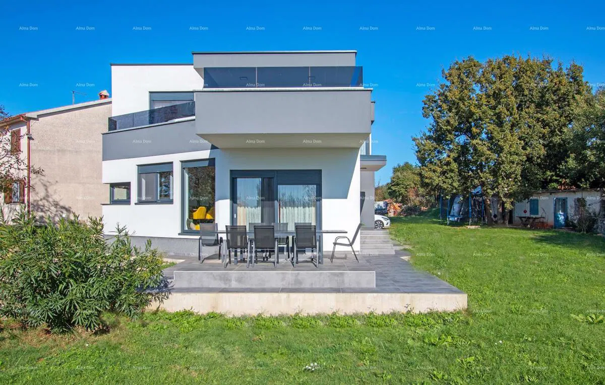 NUOVA COSTRUZIONE 2022 – CASA MODERNA 160 m², 995 m² DI TERRENO, 1 KM DAL MARE