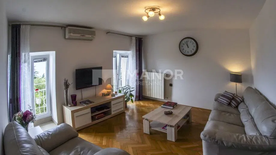 RIJEKA, PEĆINE - 2S+DB stan za najam, 54 m2, 2.kat, parking!