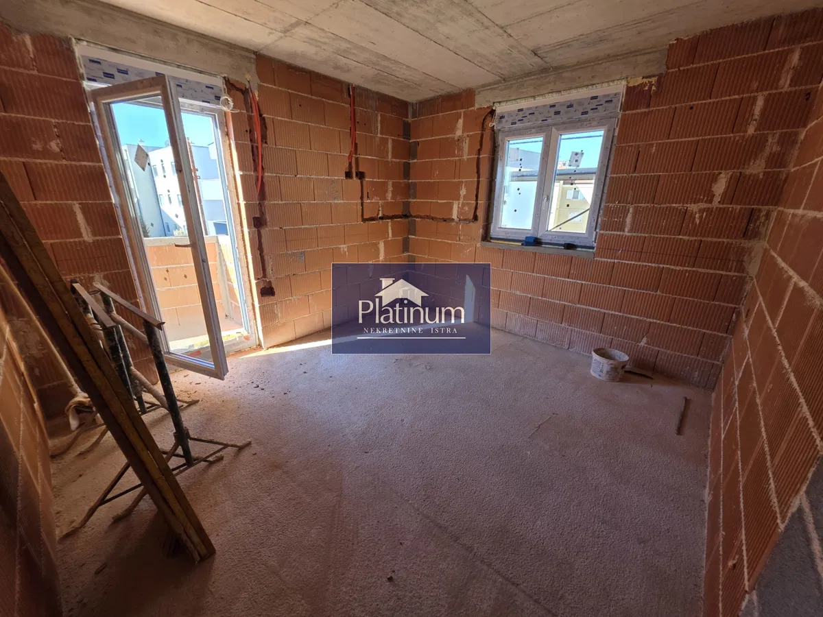 PULA VALDEBEK PENTHOUSE 105m2 3 sobe 2 garaze