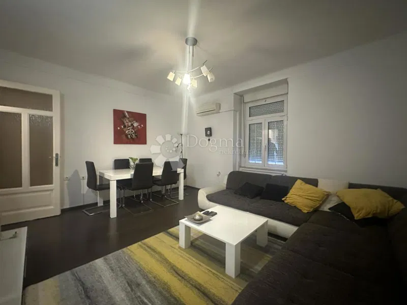 Flat Belveder, Rijeka, 66m2 – 2