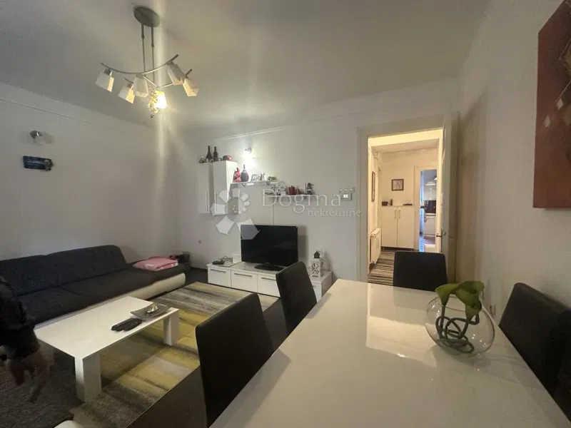 Flat Belveder, Rijeka, 66m2 – 3