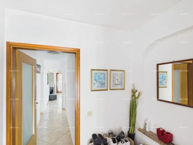 Casa con piscina a Poreč! – 3
