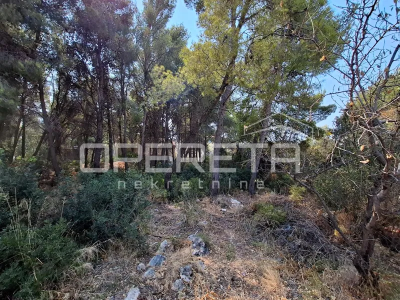 MILNA, OTOK BRAČ – građevinsko zemljište 369 m² – 3