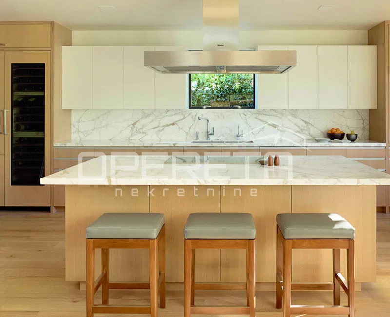 Opatija Center – Modern 3-Bedroom Apartment with Terrace, Garage and Sea View – 2