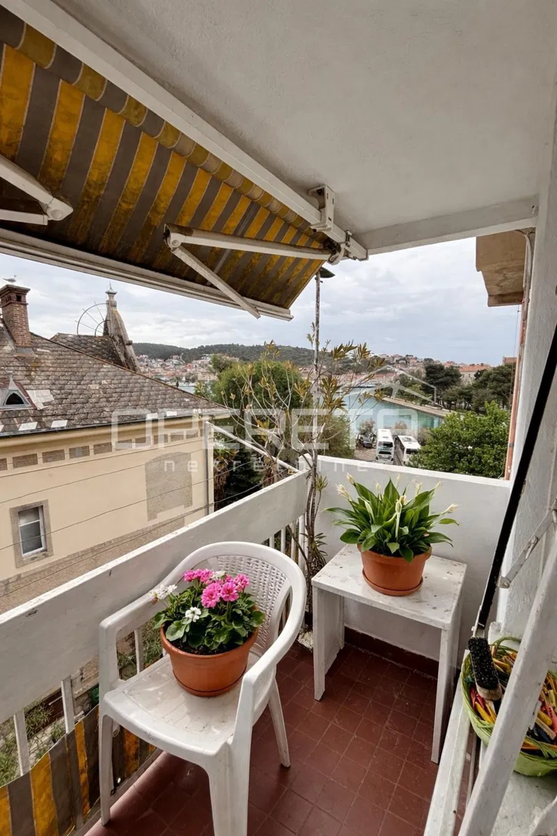 Wohnung im Zentrum von Trogir, 66 m2, nahe der Uferpromenade und dem Strand, zur Renovierung – 3