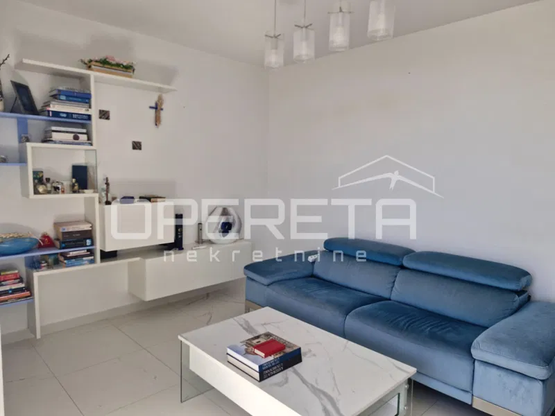 Moderen stan 45 m2 s pogledom na morje in mesto – Dubrovnik – 2