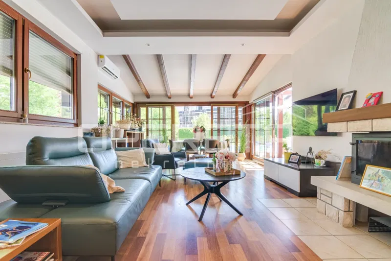 EKSKLUZIVNA PRIVATNA REZIDENCIJA U SAMOBORSKOM PERIVOJU, 350 m2 – 3