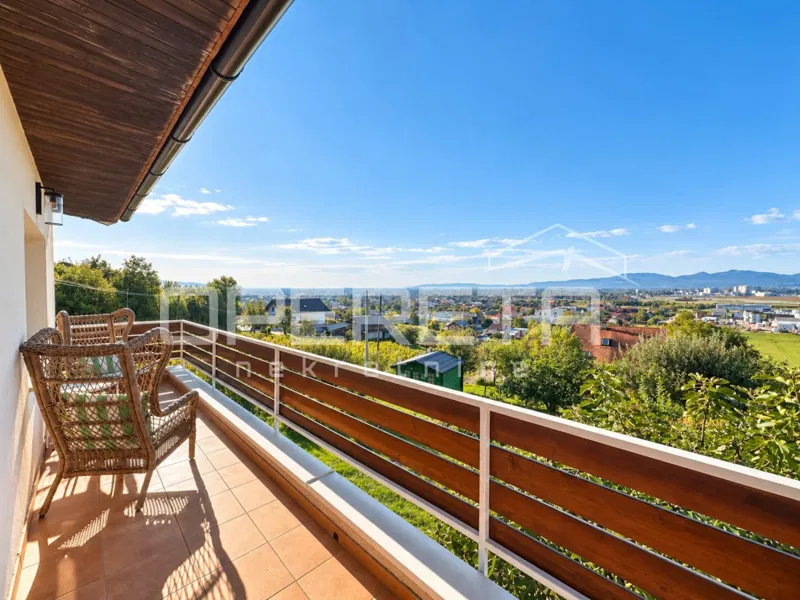 Casa con ampie terrazze, giardino e vista - Prigorje Brdovečko