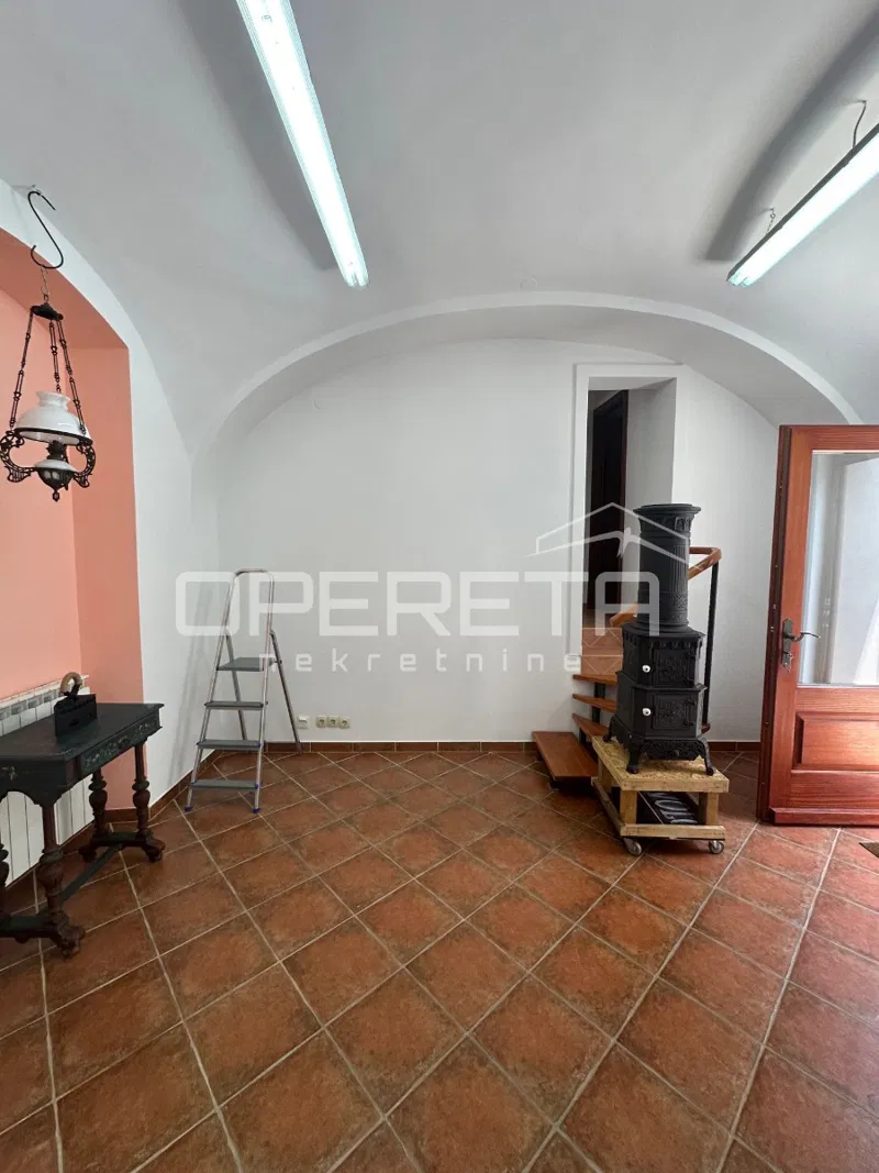 Affitto, Ufficio, Centar, Centar, 32m2 – 2