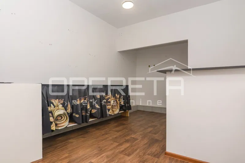 POSLOVNI PROSTOR, NAJEM, DOLGA VAS, CENTER, ZAGREBSKA UL., 29 m2 – 2