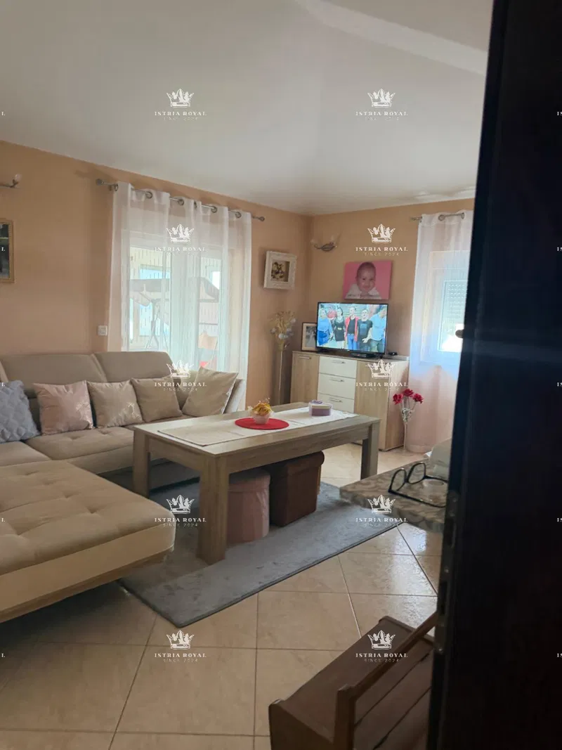 Istra, Novigrad, Wohnung 3SZ+WZ, 137 m2, drei Terrassen, Parkplatz – 3
