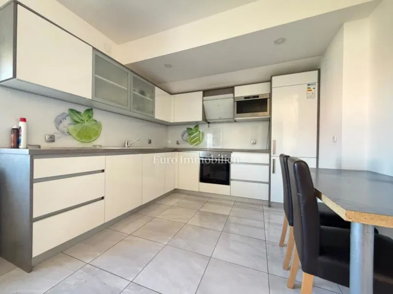 Novalja – Hiša z apartmaji in pogledom na morje – 3