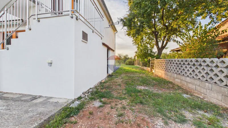 Istra, Loborika - samostojeća kuća s velikom okućnicom, mirna lokacija, useljivo, Pula na 15 minuta – 2