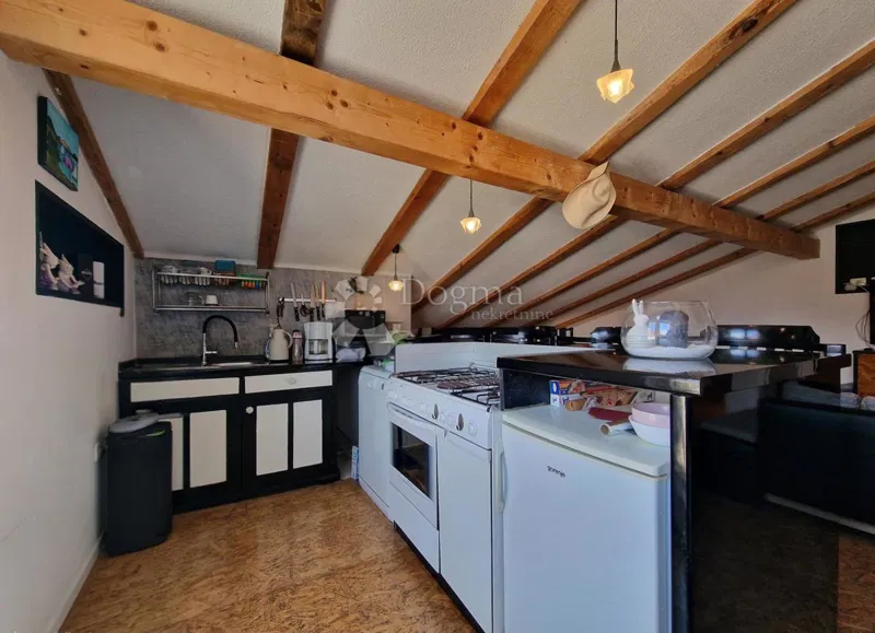 Stan 132m2 s 62m2 vrta – Šišan, Istra - PRILIKA – 2