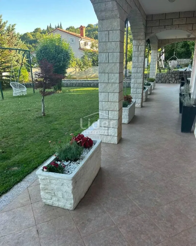 MATULJI-dva stana za najam – 3