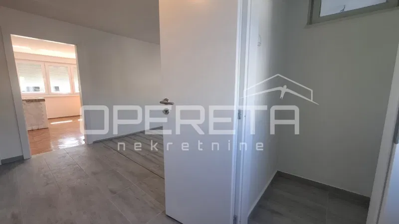 PRODAJA STANA, KARLOVAC, NASELJE GAZA, 57.95m2, 3soban STAN 5 MINUTA PJEŠICE OD CENTRA – SVIJETAO, ADAPTIRAN I SPREMAN ZA USELJENJE – 3