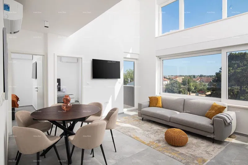 Wir verkaufen ein Penthouse mit Meerblick in Fazana – 3