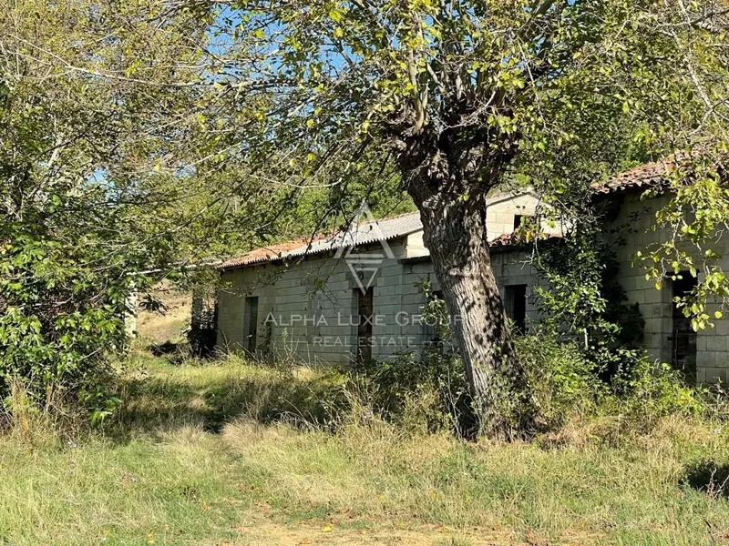 Nekretnina iz snova s potencijalom i pogledom *za renoviranje* – 3