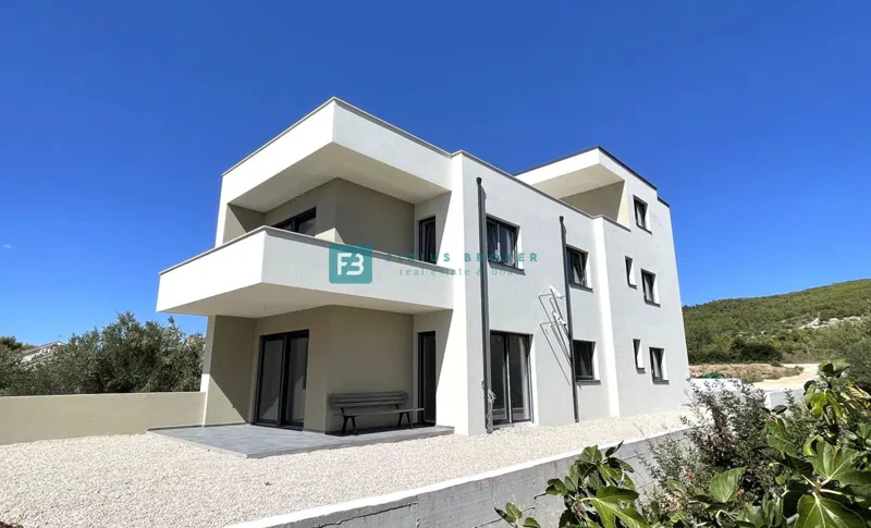 Tribunj, Sovlja, Neubauwohnung auf zwei Etagen, 400 m zum Strand, Dachterrasse, Meerblick – 2