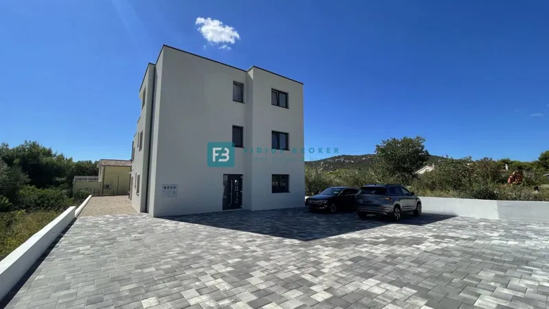 Tribunj, Sovlja, Neubauwohnung auf zwei Etagen, 400 m zum Strand, Dachterrasse, Meerblick – 3