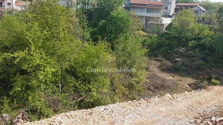 Građevinsko zemljište Viškovo - odlična pozicija!