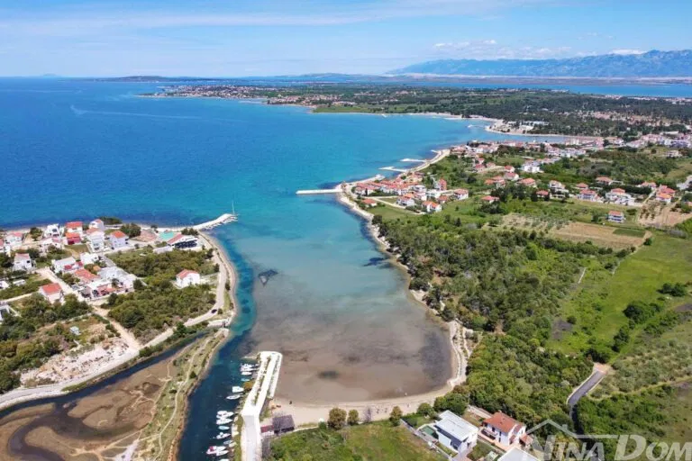 ZATON - GRAĐEVINSKO ZEMLJIŠTE 1580 m2 + POLJOPRIVREDNO ZEMLJIŠTE 571m2 – 2