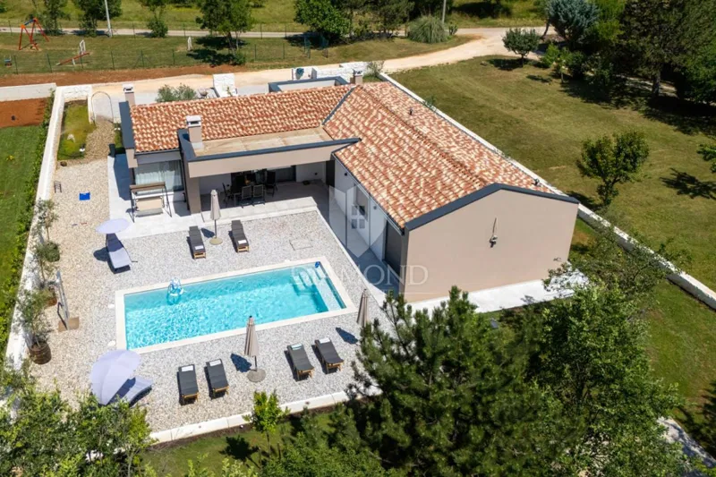Hiša Labin, 170m2 – 3