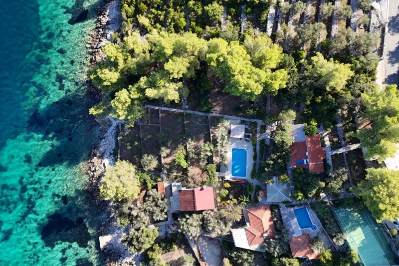 Haus am Meer mit Pool – 2