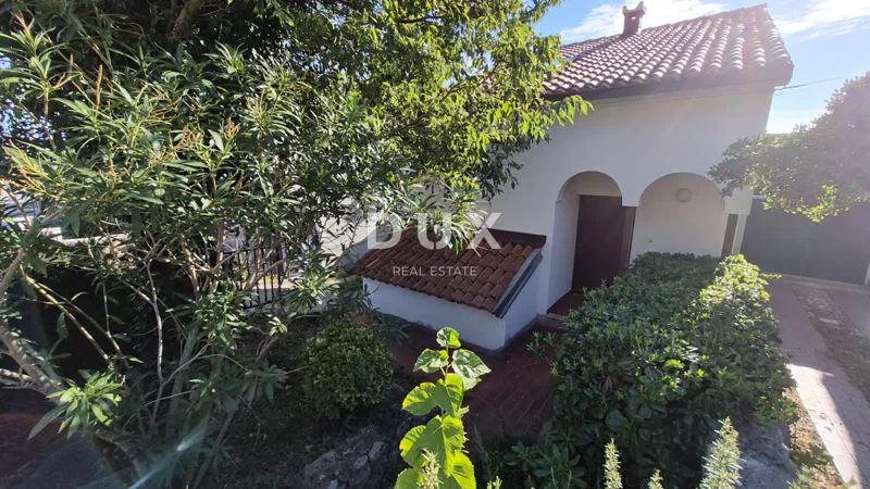 Starigrad Paklenica, radový dom, 114 m², 100 m od mora – 2