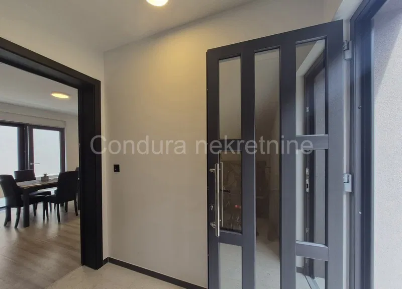 VIR – Apartment mit einem Schlafzimmer, 100 m vom Meer entfernt – 2