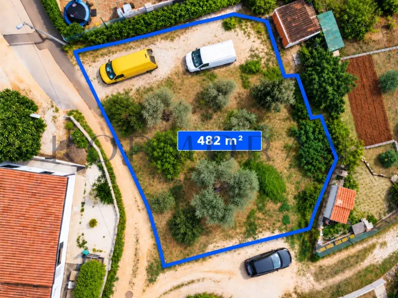 Zemljišče za gradnjo v Umagu