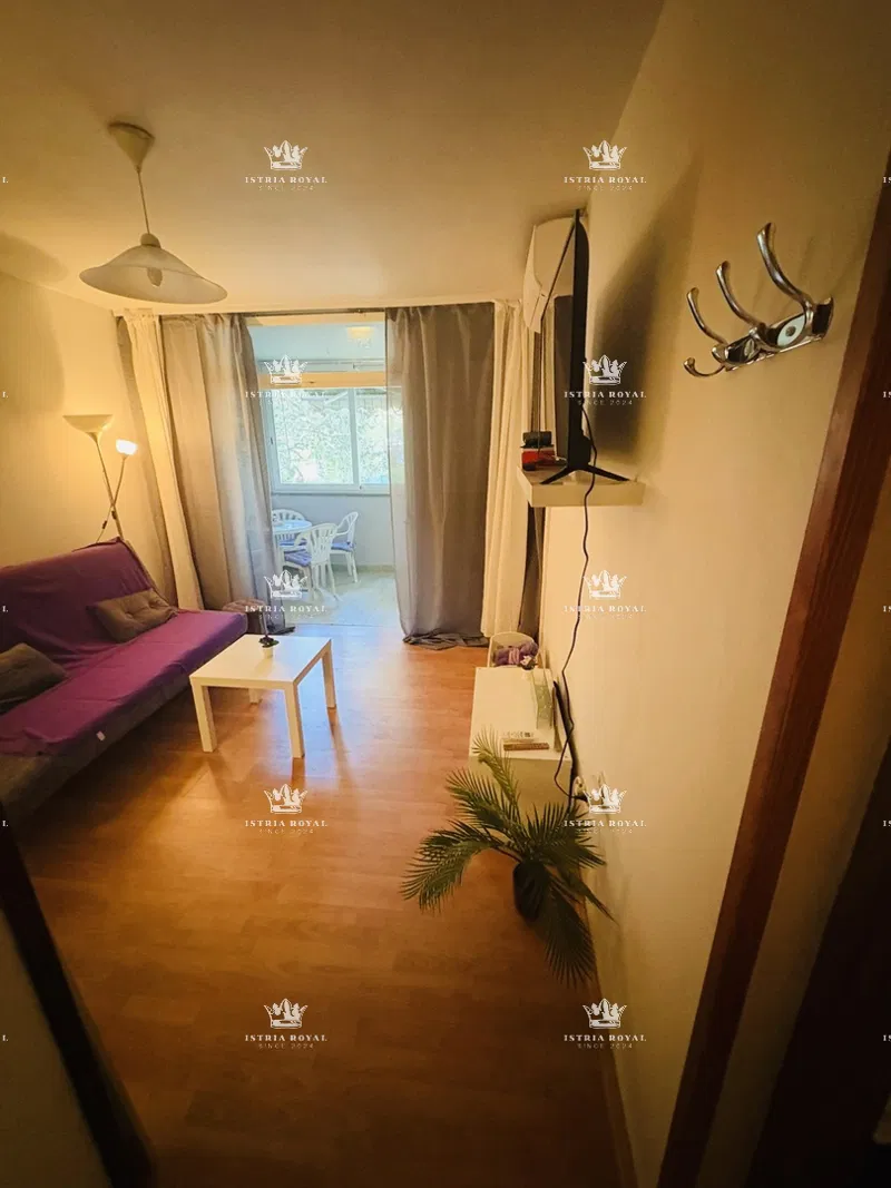 Istra, Červar Porat, erste Reihe am Meer, Wohnung 30 m2, 1 Schlafzimmer + Wohnzimmer – 2