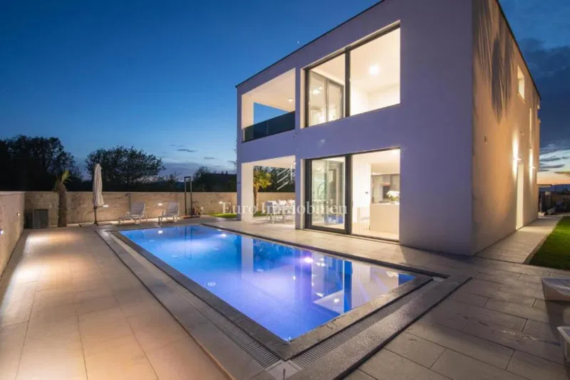 Malinska – Modern Villa with Pool in a Quiet Location – 3