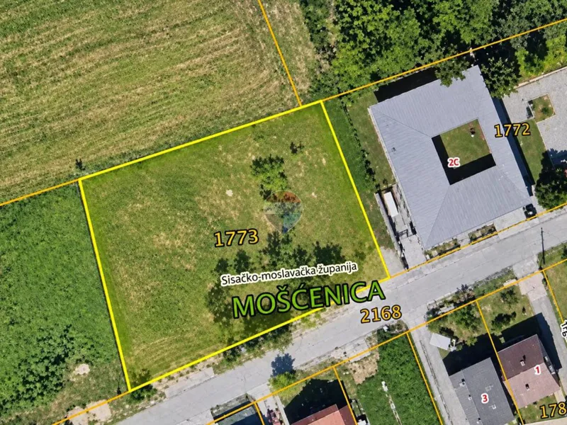 Terreno edificabile Moščenica, Petrinja, 1.586m2 – 2