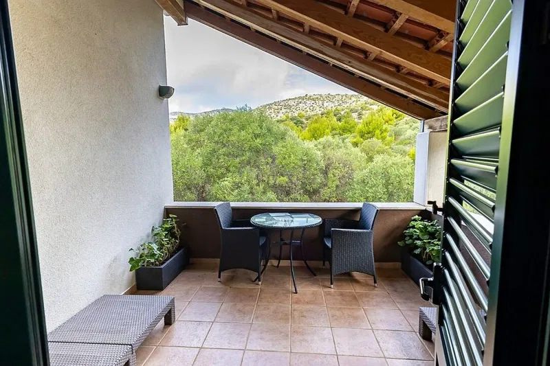 Incantevole casa dalmata con vista mare senza ostacoli – 3