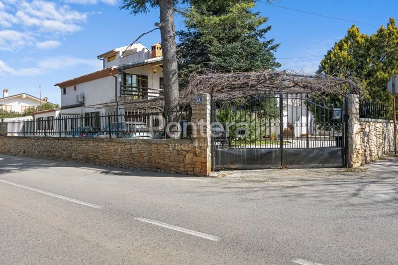 Ház Ližnjan, 350m2