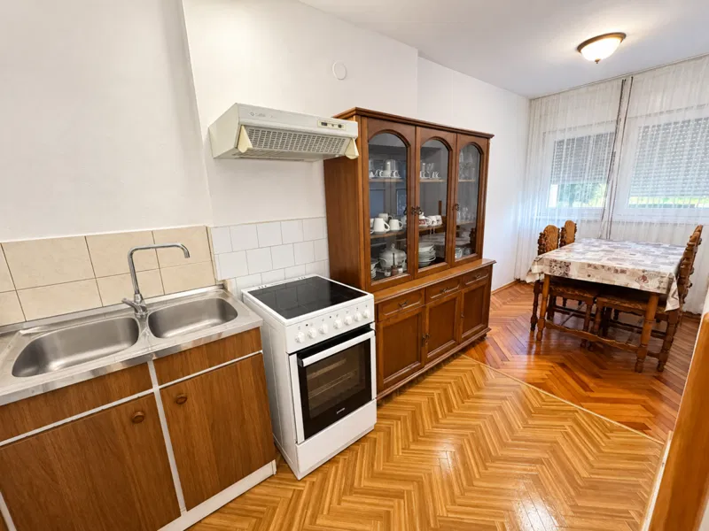 EKSKLUZIVNA PRODAJA – STAN NA STOJI, 42,55 m², PULA | BLIZINA PLAŽA VALKANE I GORTANOVE UVALE! – 3