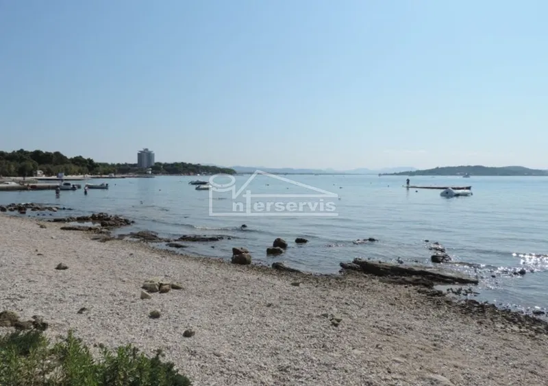 .::: Građevinsko zemljište u 1. redu do mora :::. – 2